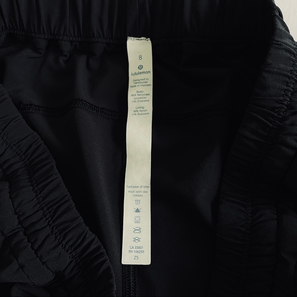 ❤️ Lululemon Final Play Crop Pant *23" in Black B22 - Picture 6 of 13